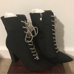 4| Azalea Wang Black Pointed Booties Silver laces